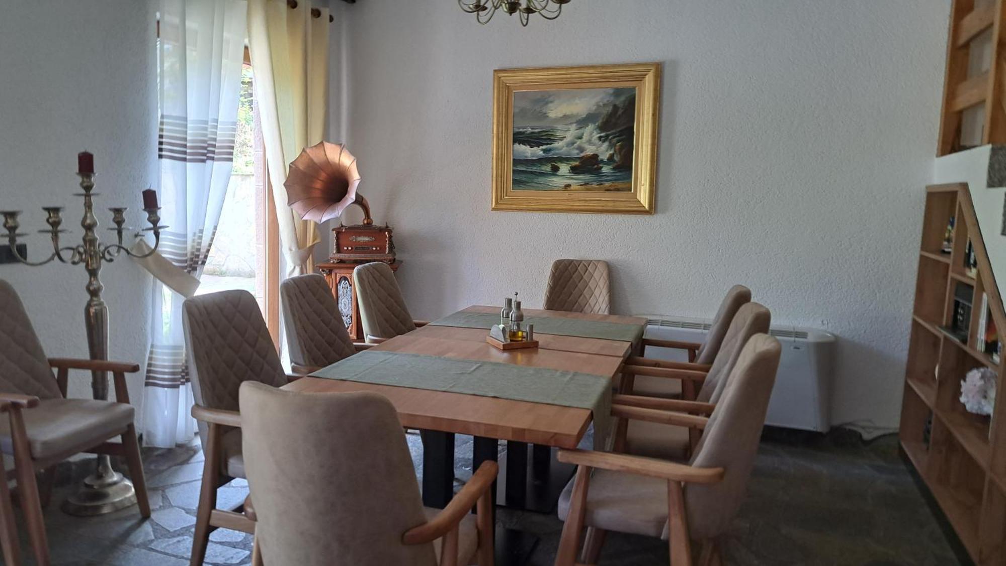 Hotel Margjeka Valbone Exteriér fotografie